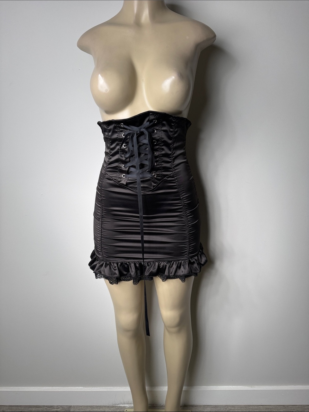 Black Lace-Up Satin Mini Skirt - Picture 2 of 6